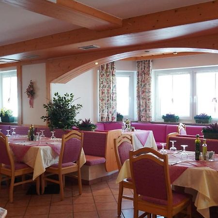 Hotel Alpenrose 帕索罗莱 外观 照片