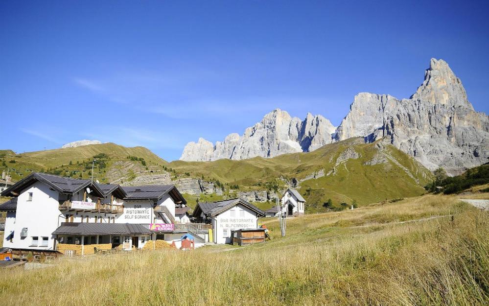 Hotel Alpenrose 帕索罗莱 外观 照片